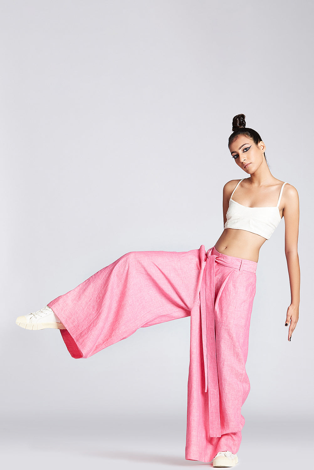 Neo Trousers in Linen