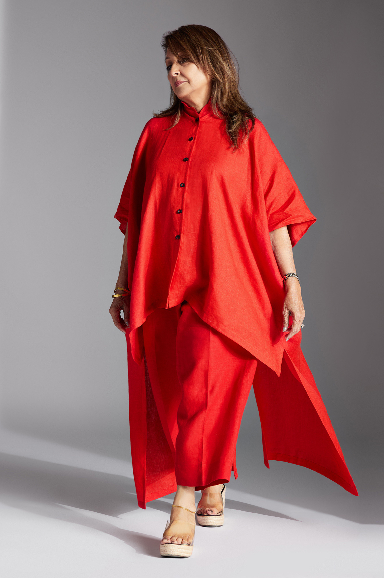 Casey Shirt in Red Linen